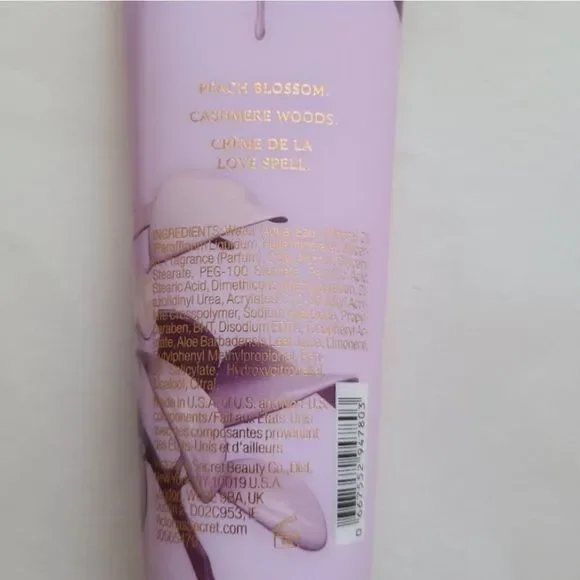 VICTORIA Secret Love Spell La Crème Lotion